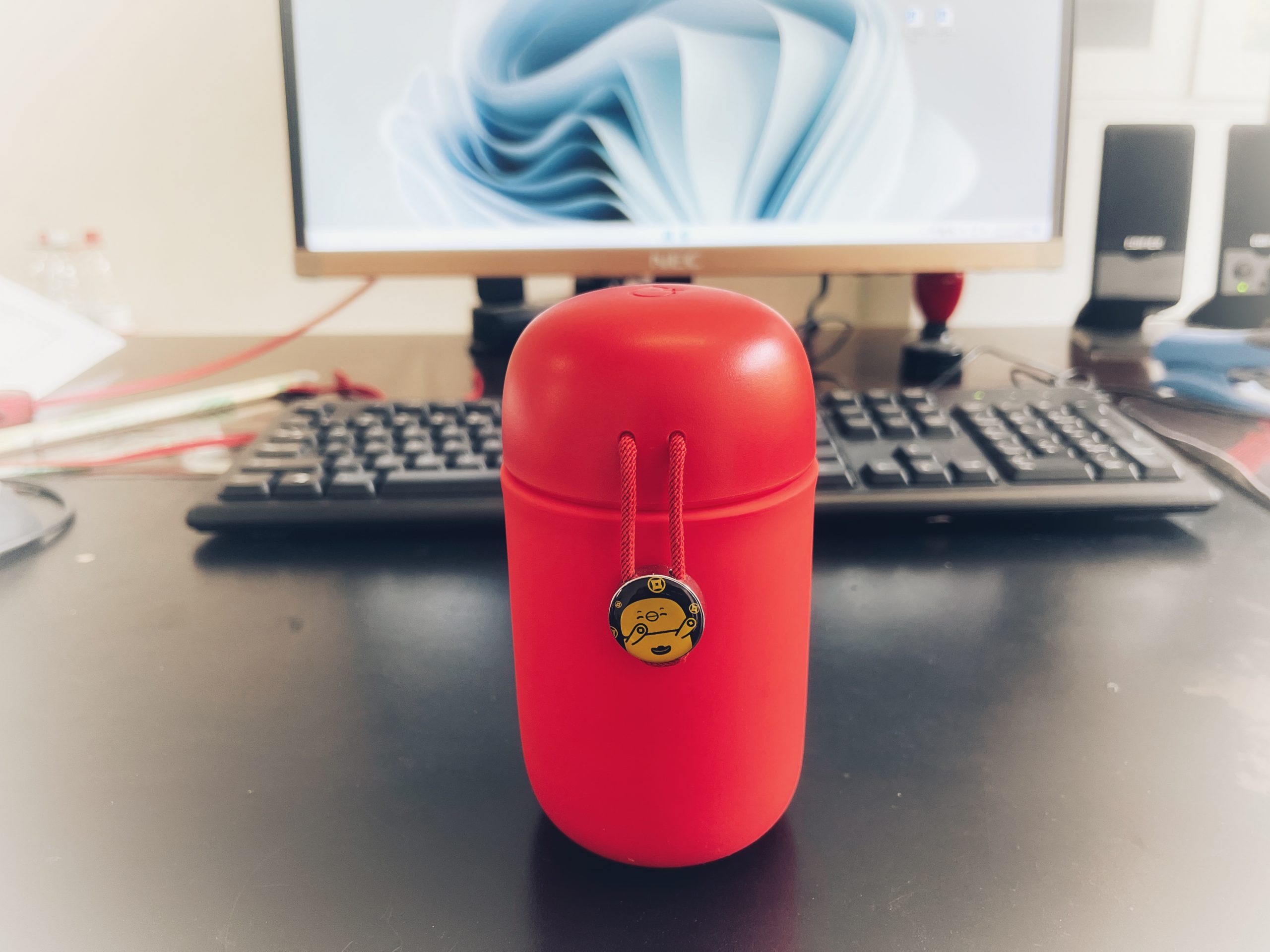 讨喜的小红杯